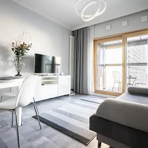 Vipwarsawapartments Diamond Mennica Apartament Warszawa